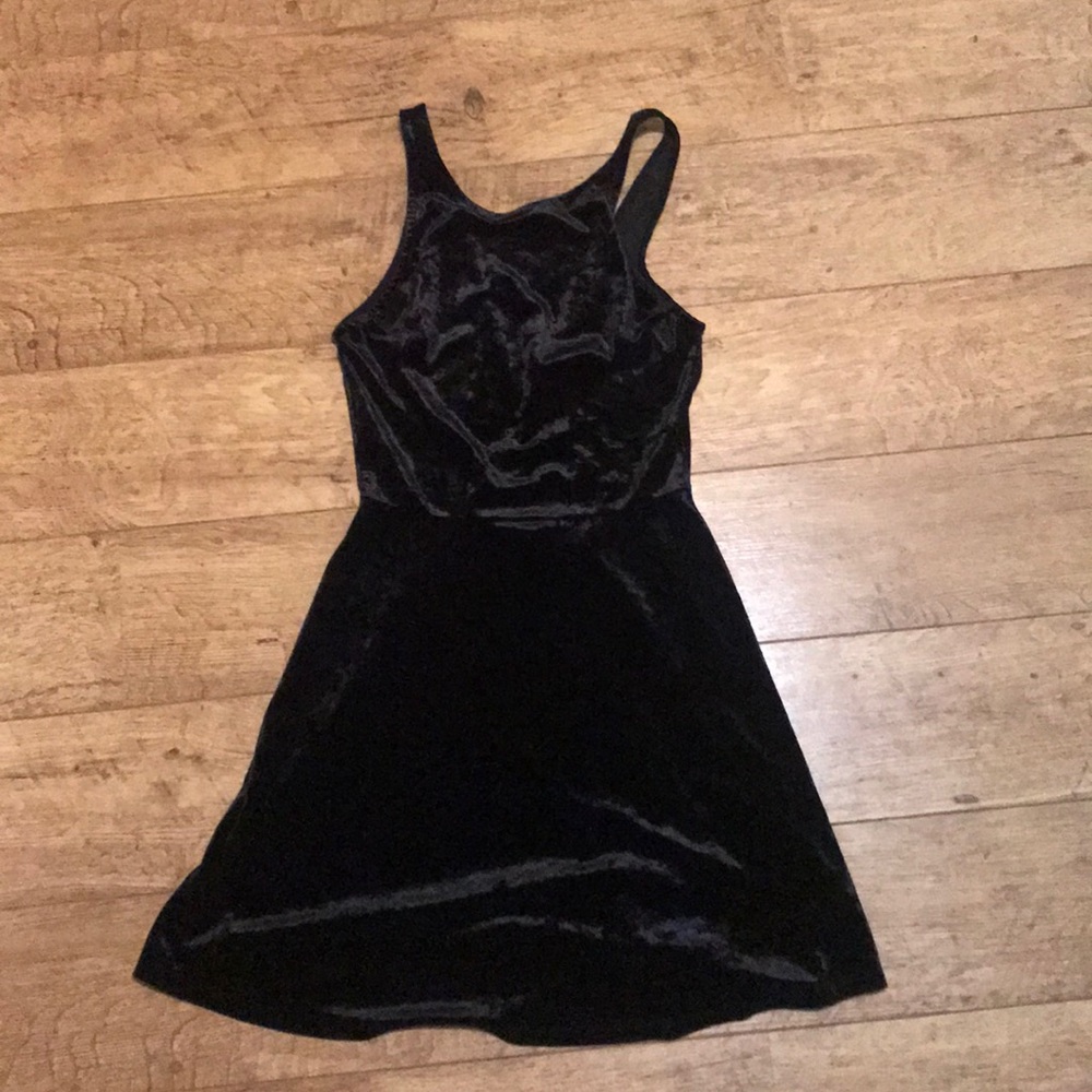 •H&M Dress•